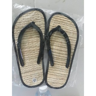 Dép chiếu tại xưởng