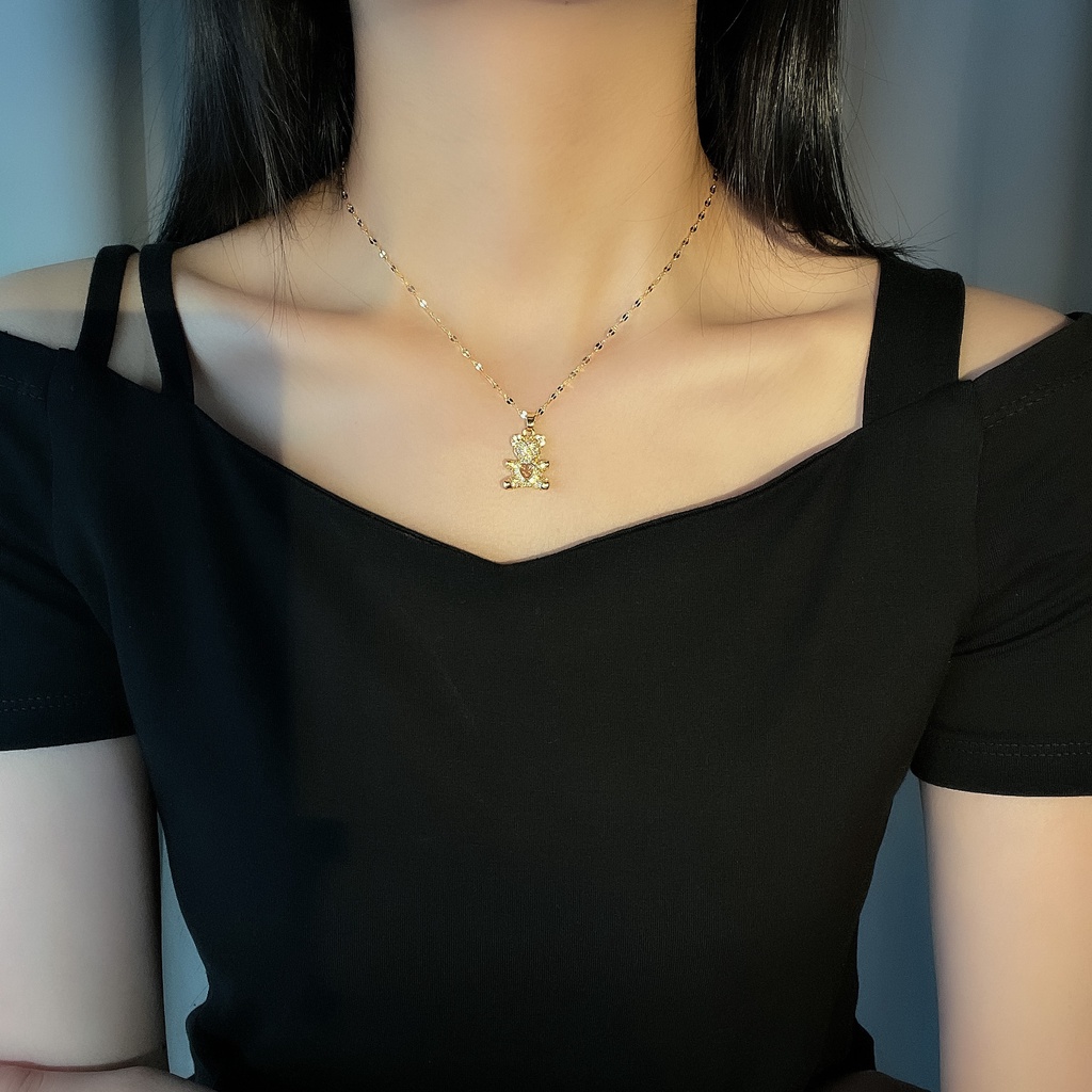 Vòng cổ thép titan mặt hình gấu đính đá zircon thời trang Hàn Quốc sang trọng