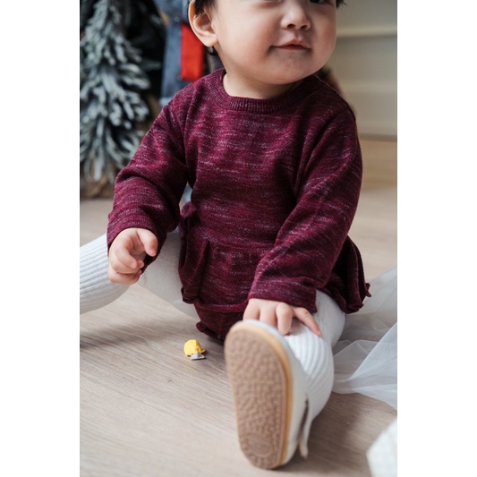 Frill Knitted Bodysuit Macro &amp; Micro (Bộ Đồ Liền Thân Len Cotton m)