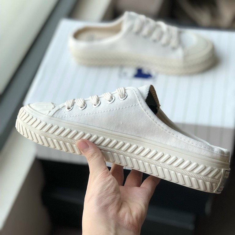 Giày thể thao sneaker nữ sục ML B 2 bản đen trắng hót hít