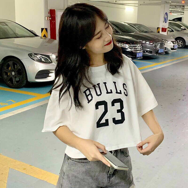 Áo Croptop Tay Lỡ 23 Bulls