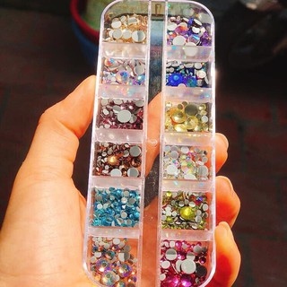 Đá khay chân keo mix màu mix size đẹp Nailspa.hn