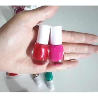 Sơn móng tay mini nhiều màu