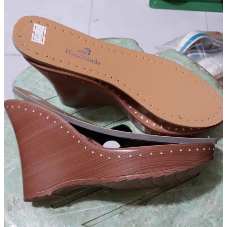 Đế xuồng cao 11p - màu nâu