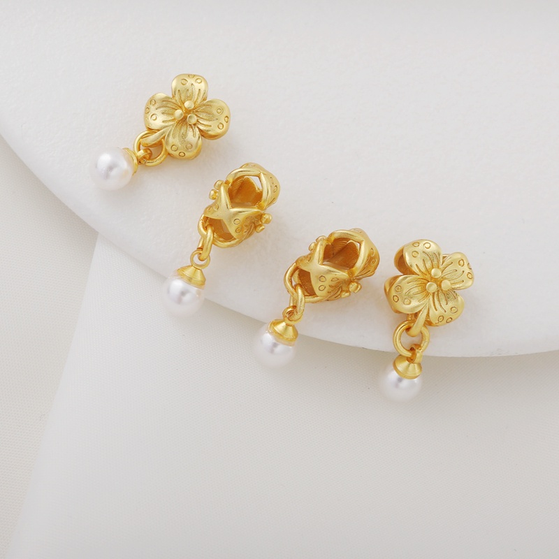 Hạt Xâu Làm Trang Sức Hình Cỏ Bốn Lá Màu Vàng 18k