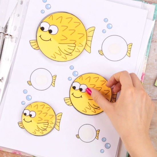 Học liệu Montessori bóc dán thông minh cho bé  hoạt động mùa hè - Đồ chơi giáo dục sớm Montessori J42