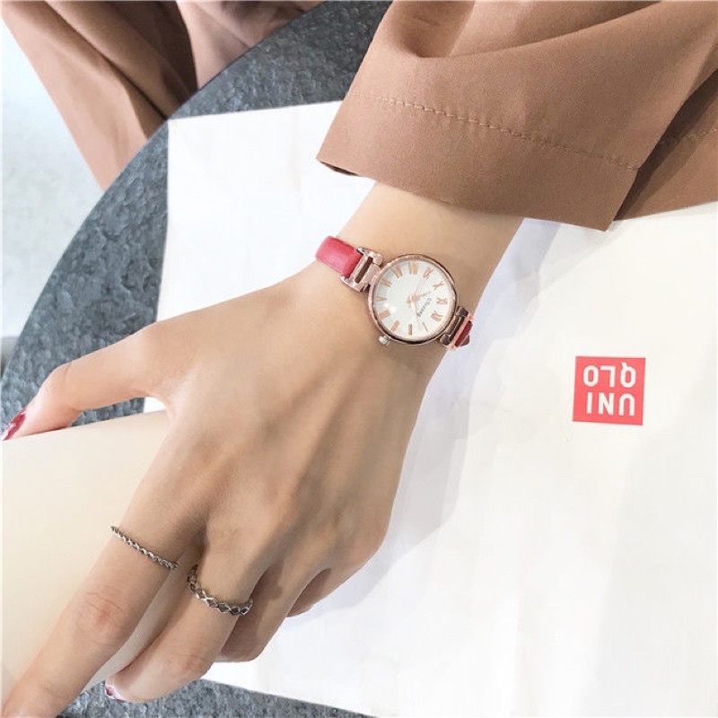 Đồng hồ thời trang nữ Ulzzang U014 dây da mềm êm tay, phong cách Hàn Quốc,số giờ la mã tuyệt đẹp