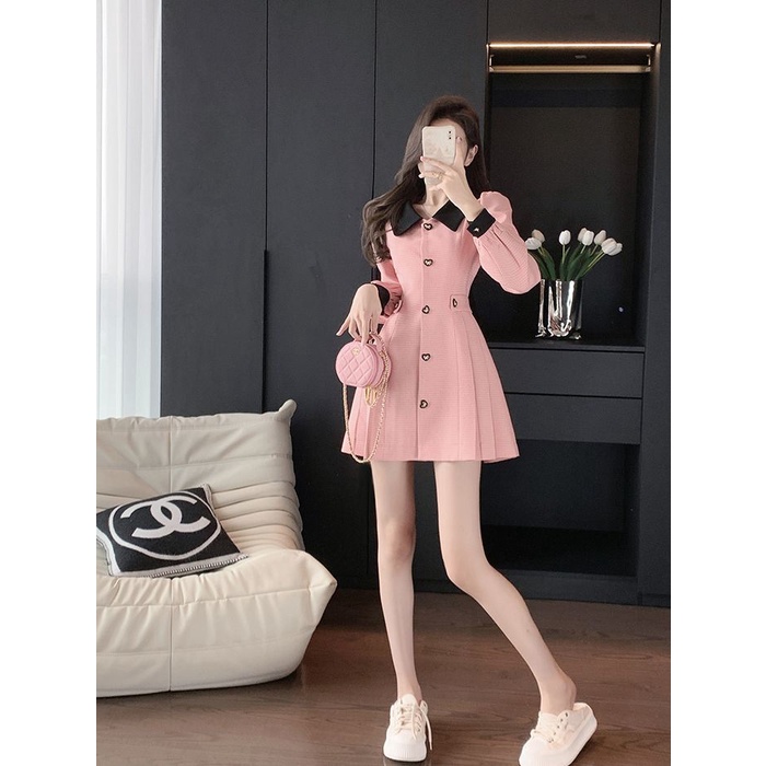 Pink Xiaoxiangfeng dress women's 2022 early autumn new small man waist show thin high temperament waist dress