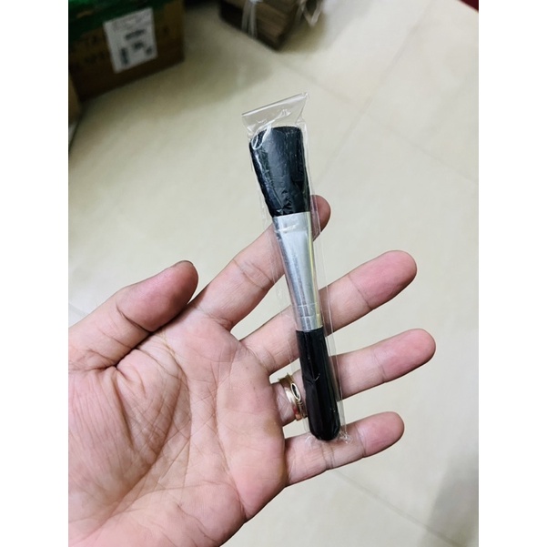 Chổi vệ sinh lens