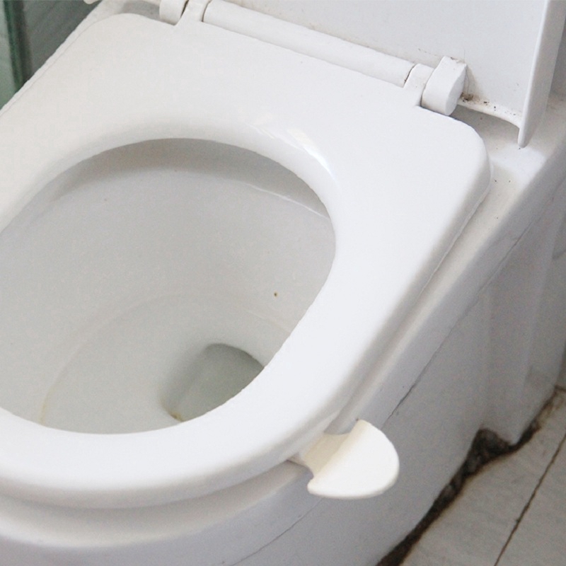 Dụng cụ hỗ trợ nâng nắp bồn cầu vệ sinh tiện lợi