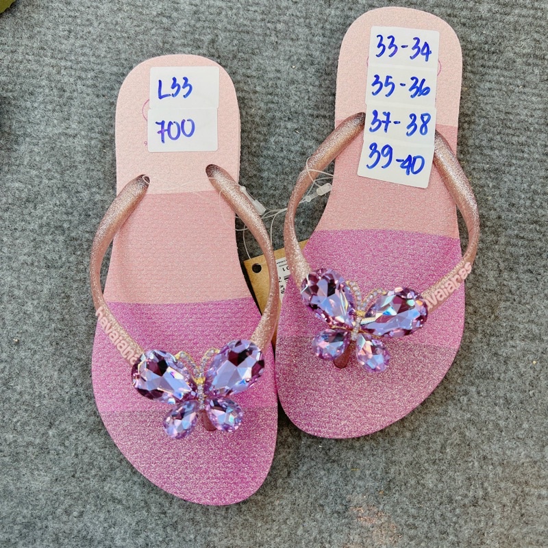 dép HVN nhũ hồng 3 sọc mix charm b.đá tím mới