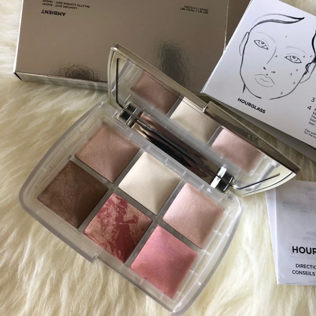 Bảng phấn khối sáng Hourglass Ghost