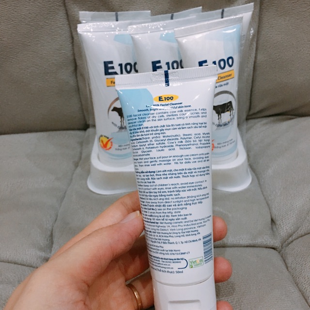 Sữa rửa mặt E100 Con Bò