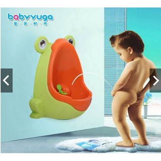 BÔ TIỂU ĐỨNG CHO BÉ TRAI