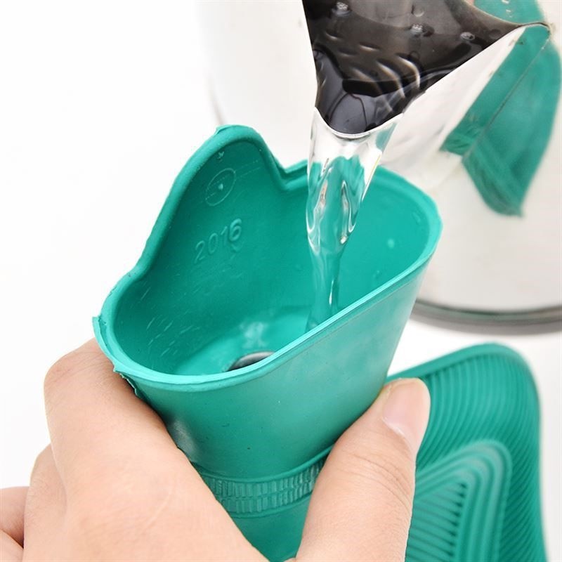 1 Túi Chườm Nóng 500ML Bằng Cao Su Chống Rò Rỉ Bền Bỉ Màu Sắc Ngẫu Nhiên Giữ Ấm Mùa Đông Cho Trẻ Em