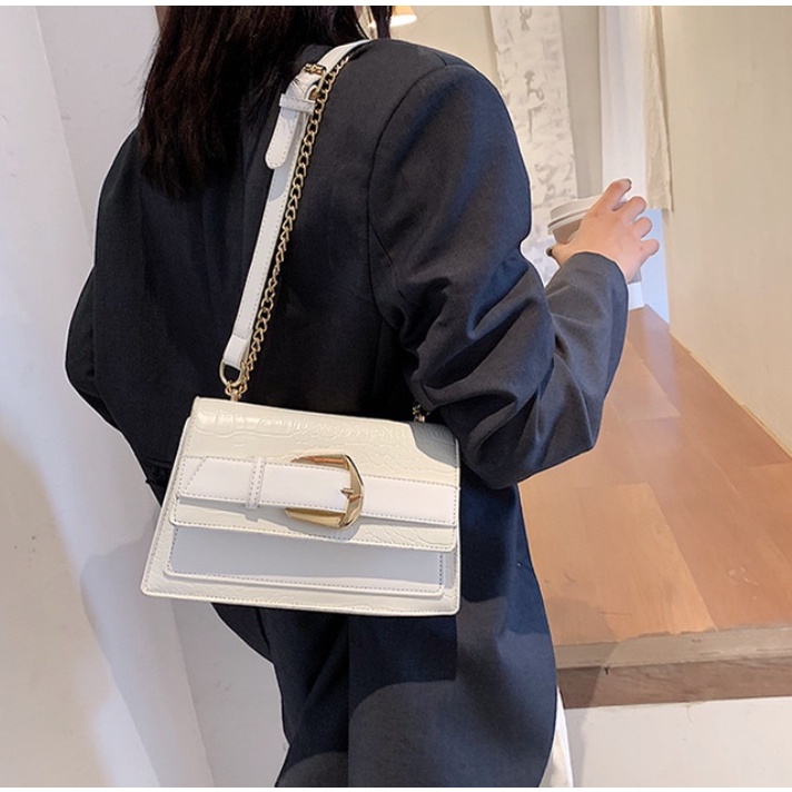 Túi xách nữ hottrend da vân rắn xinh Túi đeo chéo khóa đai ngang kiểu dáng vintage TX52