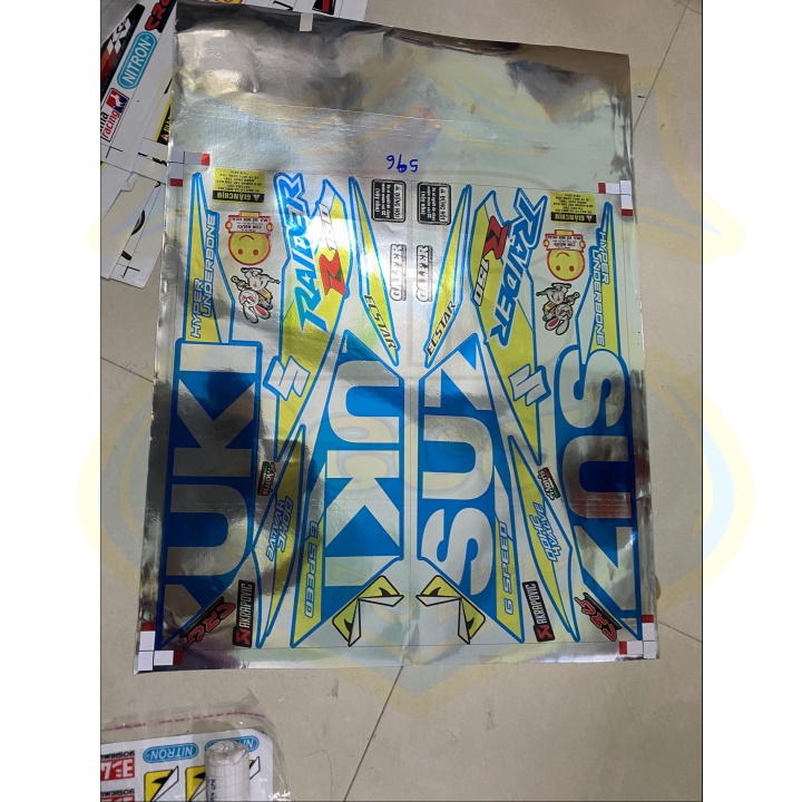 ( Quí khách vui lòng mang ra tiệm cho thợ dán ) Tem raider fi mẫu zin crom cao cấp