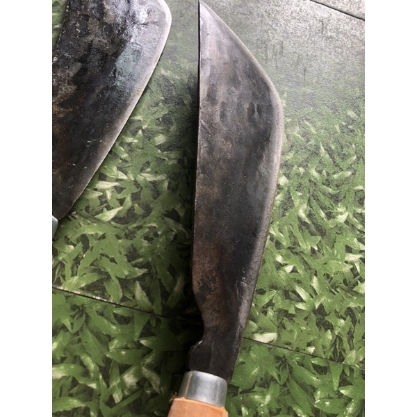 Dao yếm làm cỏ cán mù u bén muỗi