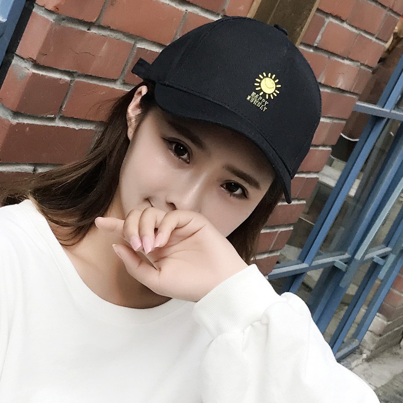 Mũ lưỡi trai in chữ và hình mặt trời cá tính phong cách Hàn Quốc