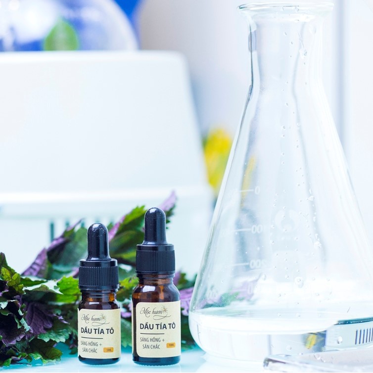 Dầu Dưỡng Tía Tô MỘC HƯƠNG Handmade Giúp Dưỡng Ẩm, Sáng Da, Kiềm Dầu, Trẻ Hóa 10ml | BigBuy360 - bigbuy360.vn
