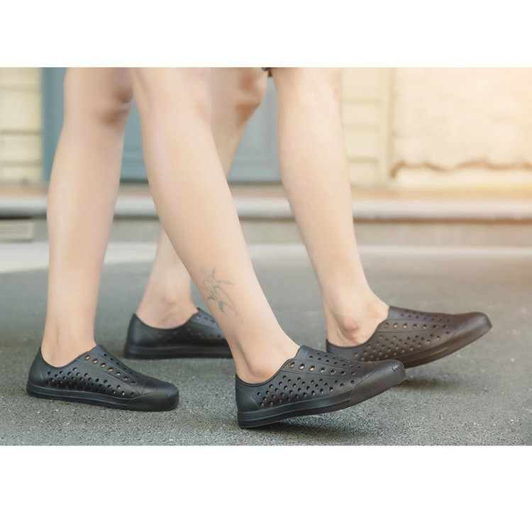 Giày Crocs Có 6 Màu Thời Trang Cho Cặp Đôi | BigBuy360 - bigbuy360.vn