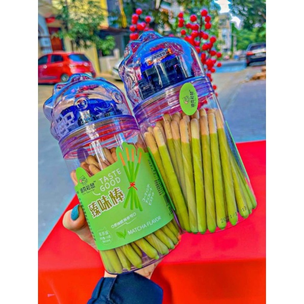 LON BÁNH QUE TẶNG KÈM ĐỒ CHƠI