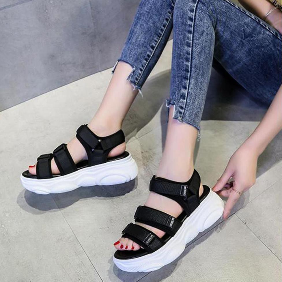 Sandal đế gấu ba màu xinh xắn