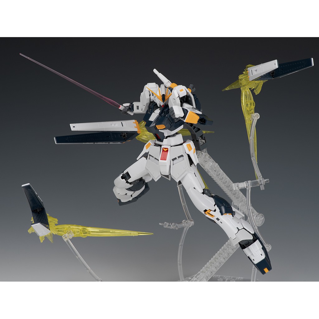 Mô Hình Gundam Bandai RG Nu Gundam Fin Funnel Effect Set 1/144 UC Char’s Counterattack [GDB] [BRG]