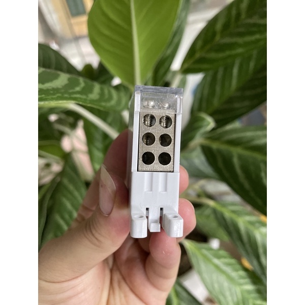 Cầu Đấu Chia Dây Điện Aptomat FG6 MCB