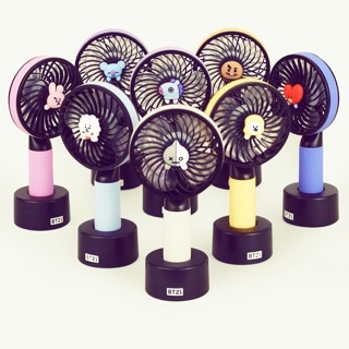 Quạt cầm tay bt21 có sẵn Tata Koya Van Mang