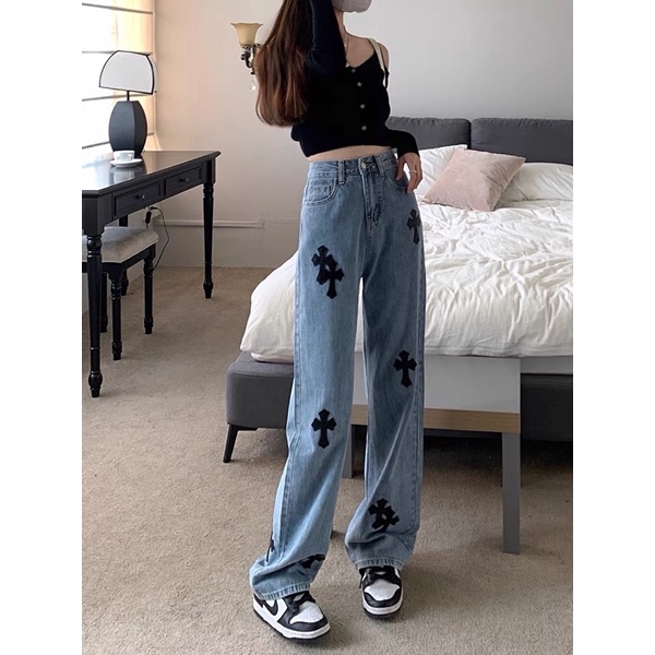 Quần Jean Ống Rộng Thêu Chữ Thập Màu Xanh Siêu Cá Tính