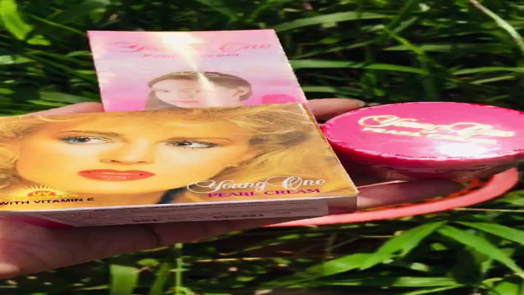 Kem cô gái tóc xù dưỡng trắng da Thái Lan có tem phụ hộp 4,5gram( hàng chuẩn loại 1) | BigBuy360 - bigbuy360.vn