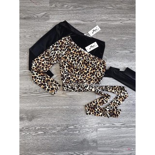 Áo croptop tay dài phối da beo