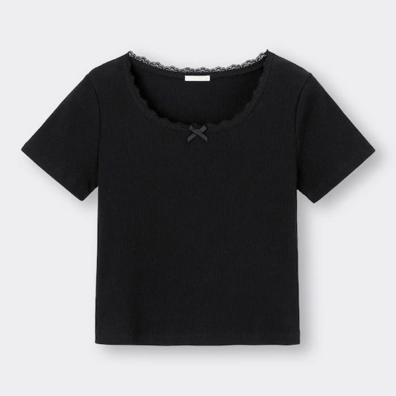 Áo thun tăm nữ cổ tròn ren ngắn tay dễ thương của GU - Nhật