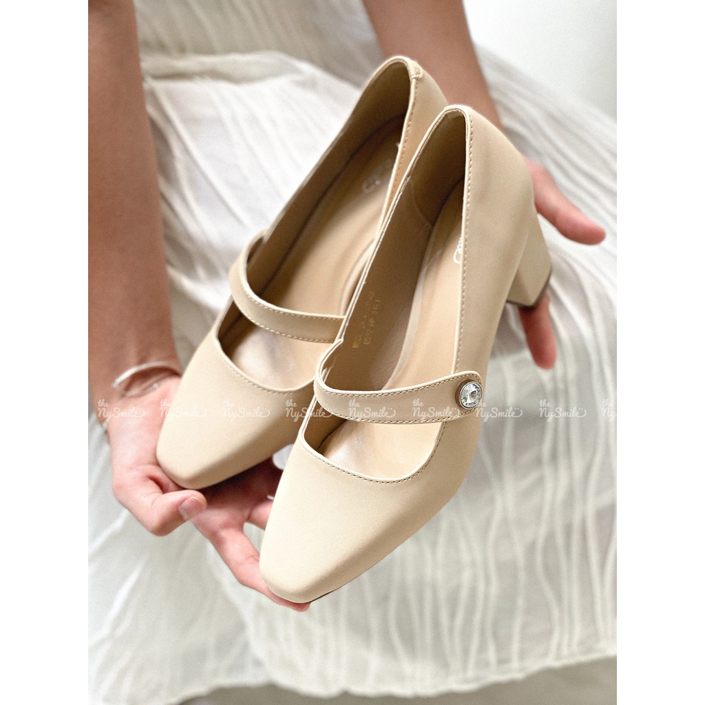 Giày cao gót 7cm bít mũi quai ngang đính ngoc hot trend 2022 GD05