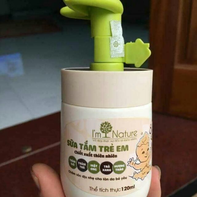 Sữa tắm bé imnature