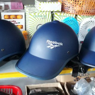 Mũ bảo hiểm lưỡi trai