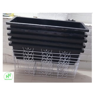 Combo 5 Giỏ Sắt Treo Chậu Hoa Ban Công KT 64x21x18Cm + 5 Máng Nhựa Trồng Rau, Trồng Hoa KT 67X24X19Cm - Màu Đen