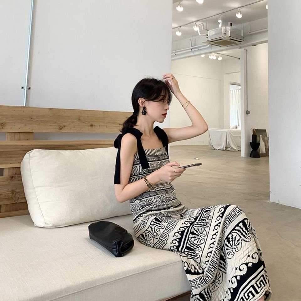 Đầm Dệt Kim Dáng Dài Xẻ Tà Thời Trang Công Sở Phong Cách Retro