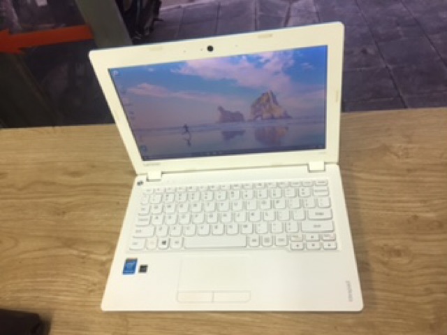 Laptop siêu mỏng, nhẹ Lenovo idiapad 100s chíp thế hệ mới ram 2gb ssd 24gb win10 zin | BigBuy360 - bigbuy360.vn