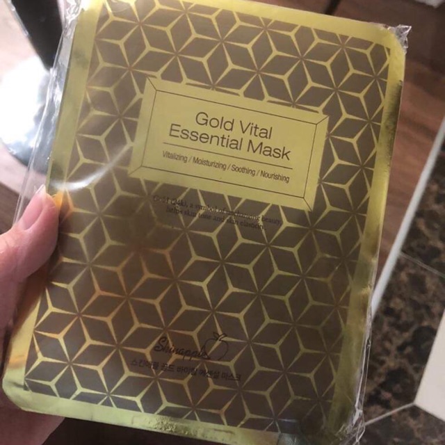 10 miếng mặt nạ tinh chất vàng Gold Vital Essential Mask