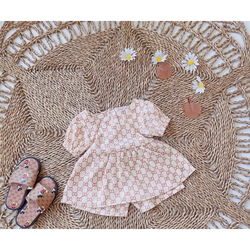 Bộ cộc tay bé gái, cặp bộ Gucc in tràn dáng babydoll tay bồng cho bé