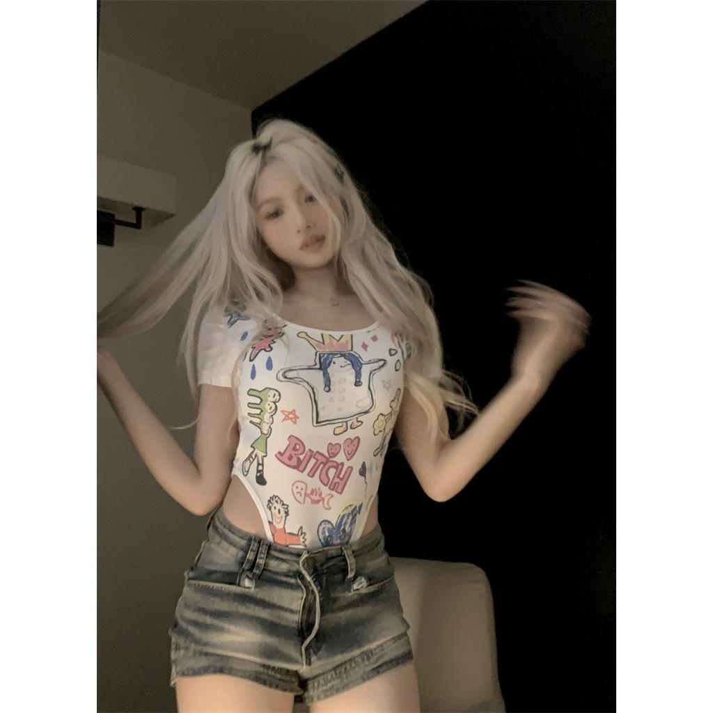 QADCOL  Áo Thun Tay Ngắn In Hoạt Hình One Piece Phối Thắt Lưng Và Đệm Ngực Thời Trang Cho Nữ