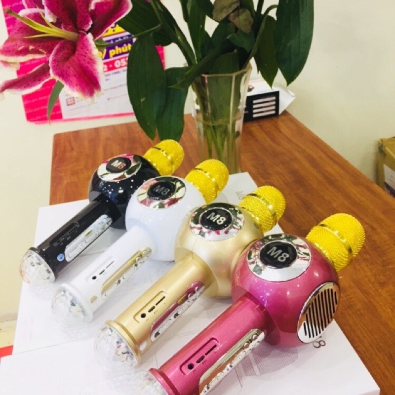 Mic hát karaoke M8 hát cực hay bắt qua bluetooth màu sắc ngẫu nhiên