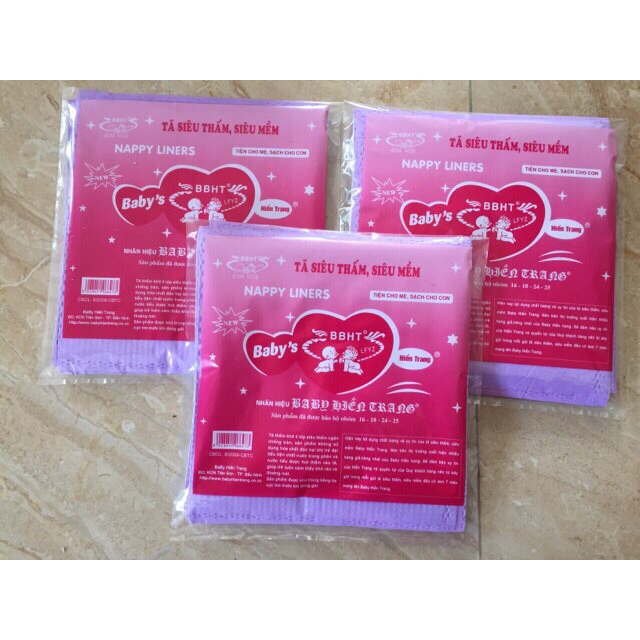 Tấm lót phân xu cho bé