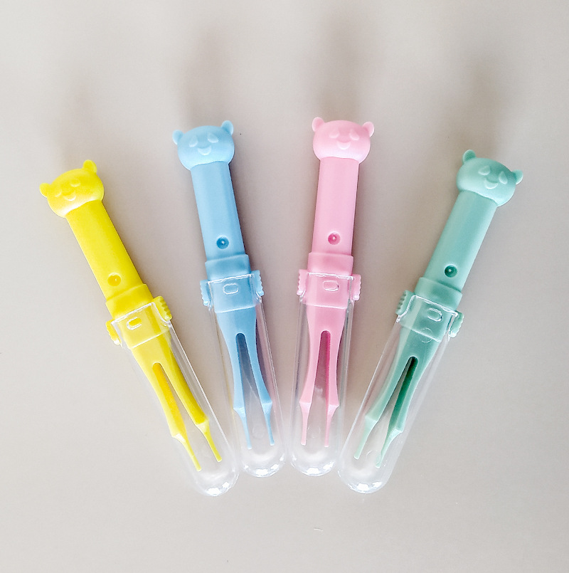 Kẹp Vệ Sinh Mũi Họa Tiết Hoạt Hình Dễ Thương Cho Các Bé