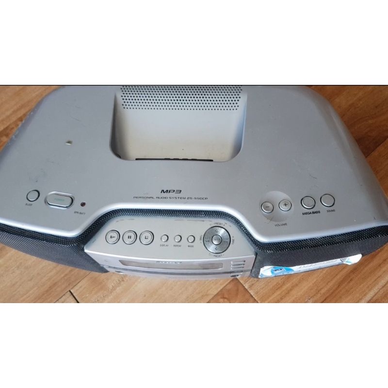 Đài đĩa sony zs-s50cp cũ, đã tích hợp USB,thẻ SD, blutooth