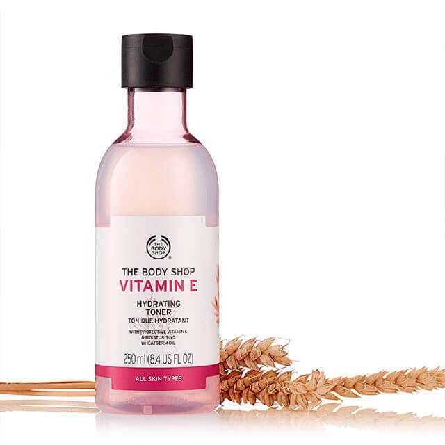Nước cân bằng dưỡng ẩm da The Body Shop Vitamin E hydrating toner 250ml