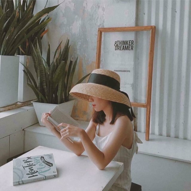 Nón cói lồng đèn thời trang