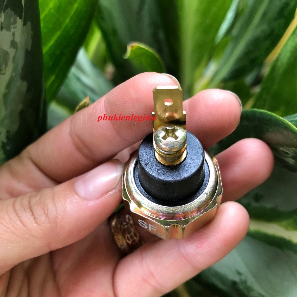 Cảm Biến Áp Suất Nhớt Mitsubishi Grandis hàng OEM 1258A002 MD138993